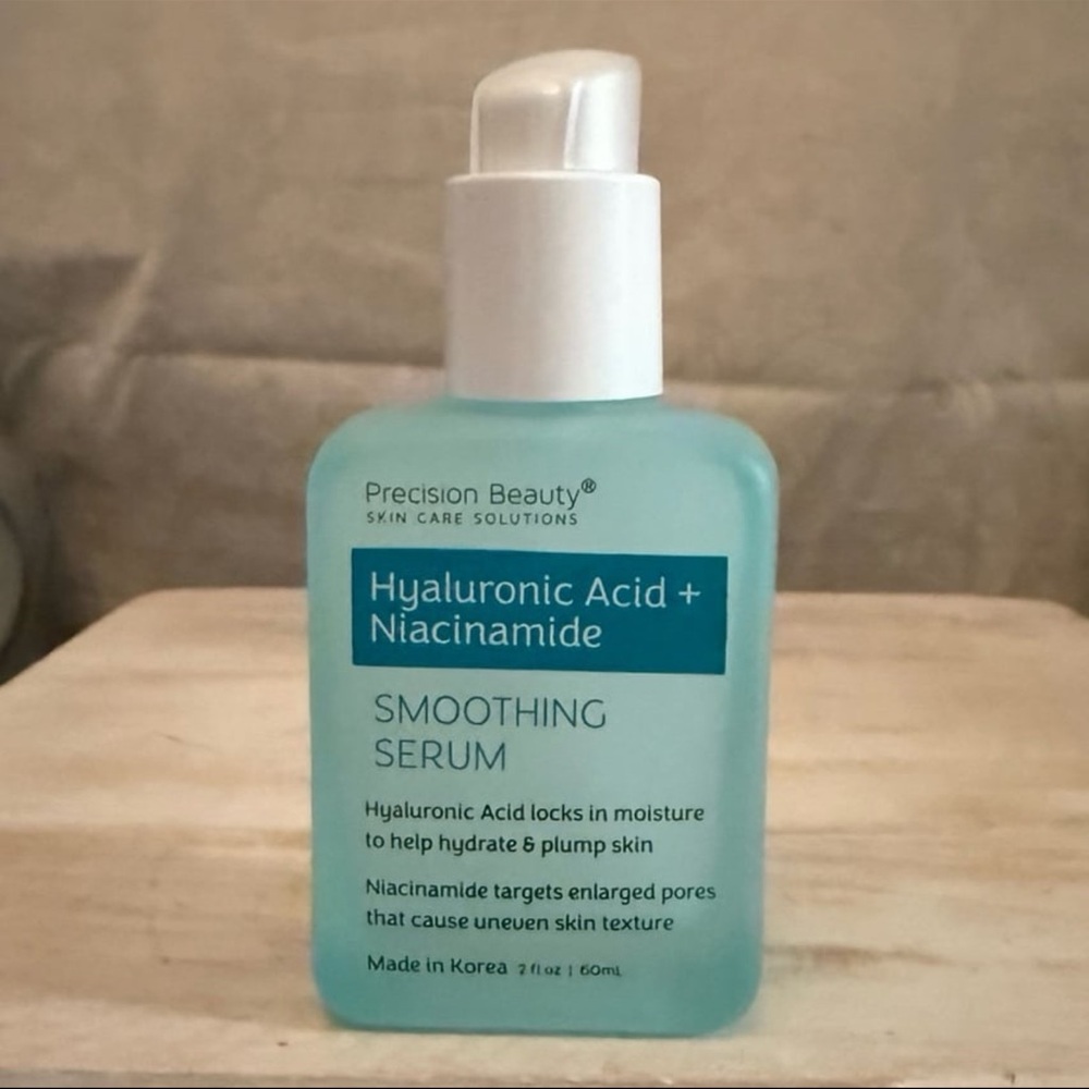 **SOLD On Mercari** PB Hyaluronic Acid + Niacinamide Smoothing Serum